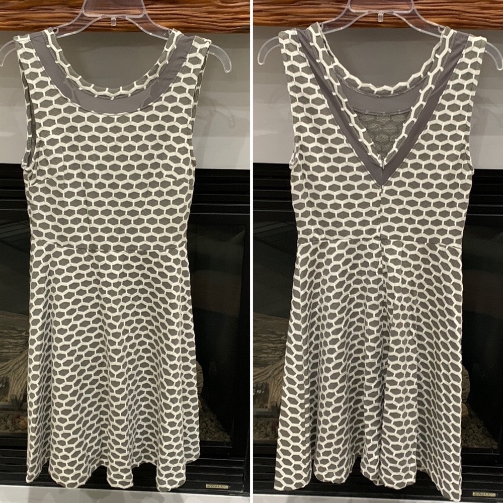 Stitch Fix{Pixley}Sz S Gray/White Fit to Flair Dress